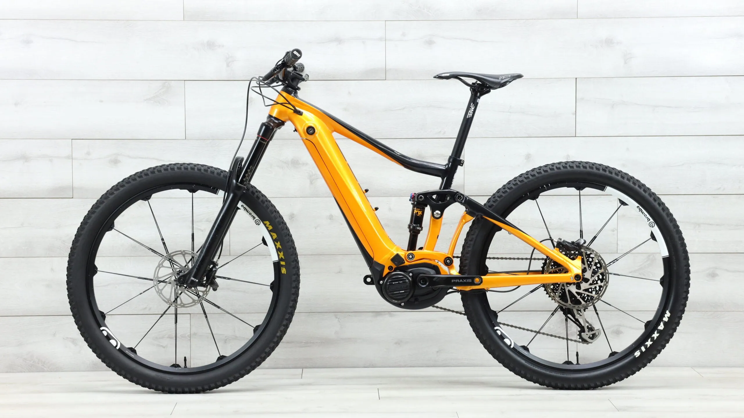 2019 Giant Trance E  1 Pro  Mountain E-Bike - Small