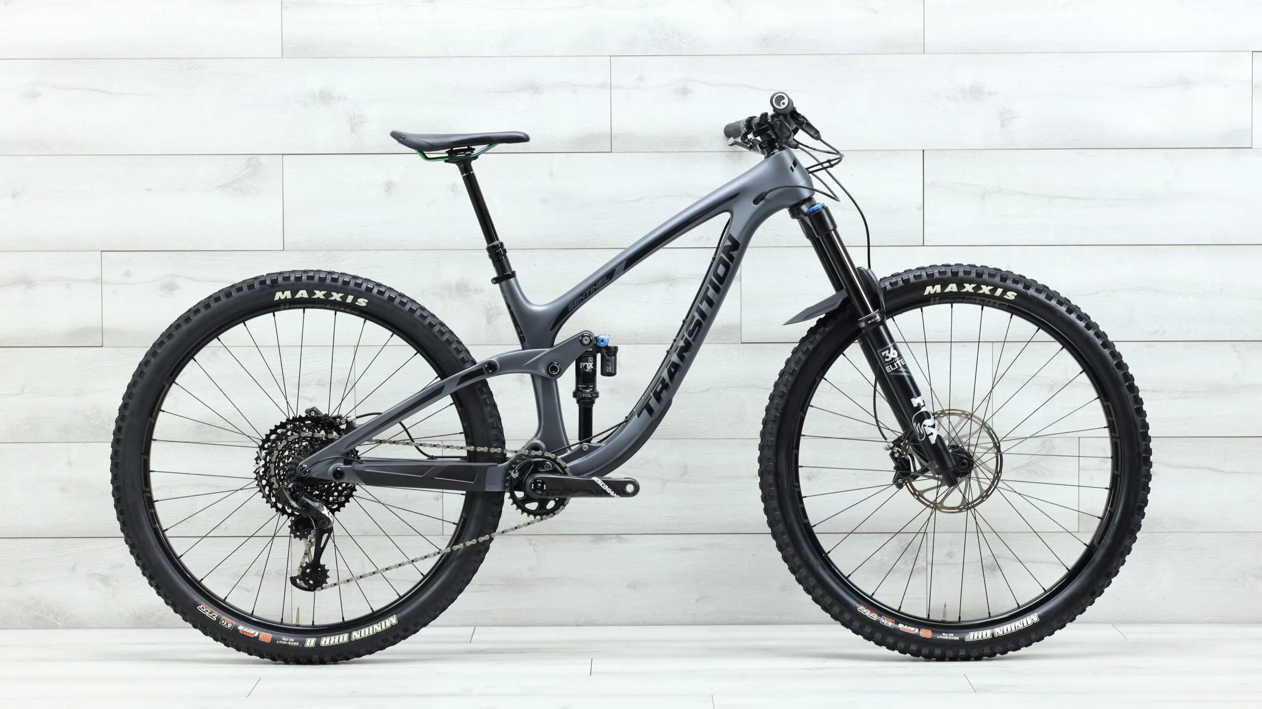 2019 Transition Sentinel Carbon XO1  Mountain Bike - Medium