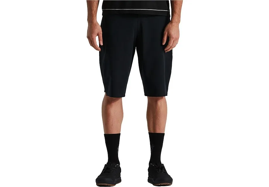 2021 SPECIALIZED TRAIL 3XDRY SHORT MEN - 32, BLACK