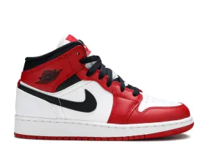 Air Jordan 1 Mid Chicago 2020