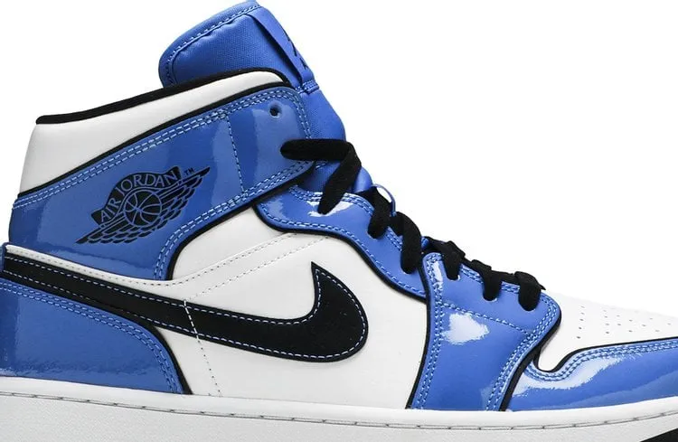 Air Jordan 1 Mid SE Signal Blue