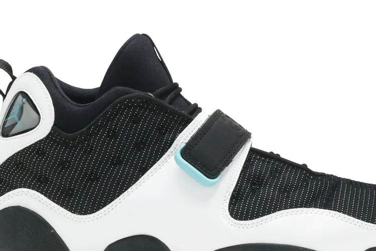 Air Jordan Jordan Black Cat 'Black Turbo Green' Sneakers, black