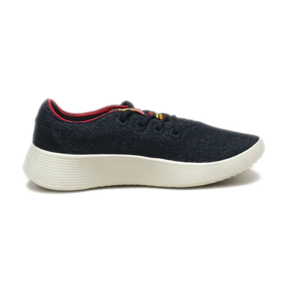 Allbirds Wool Runner 2 Sport Shoes Wool Black Colour For Women