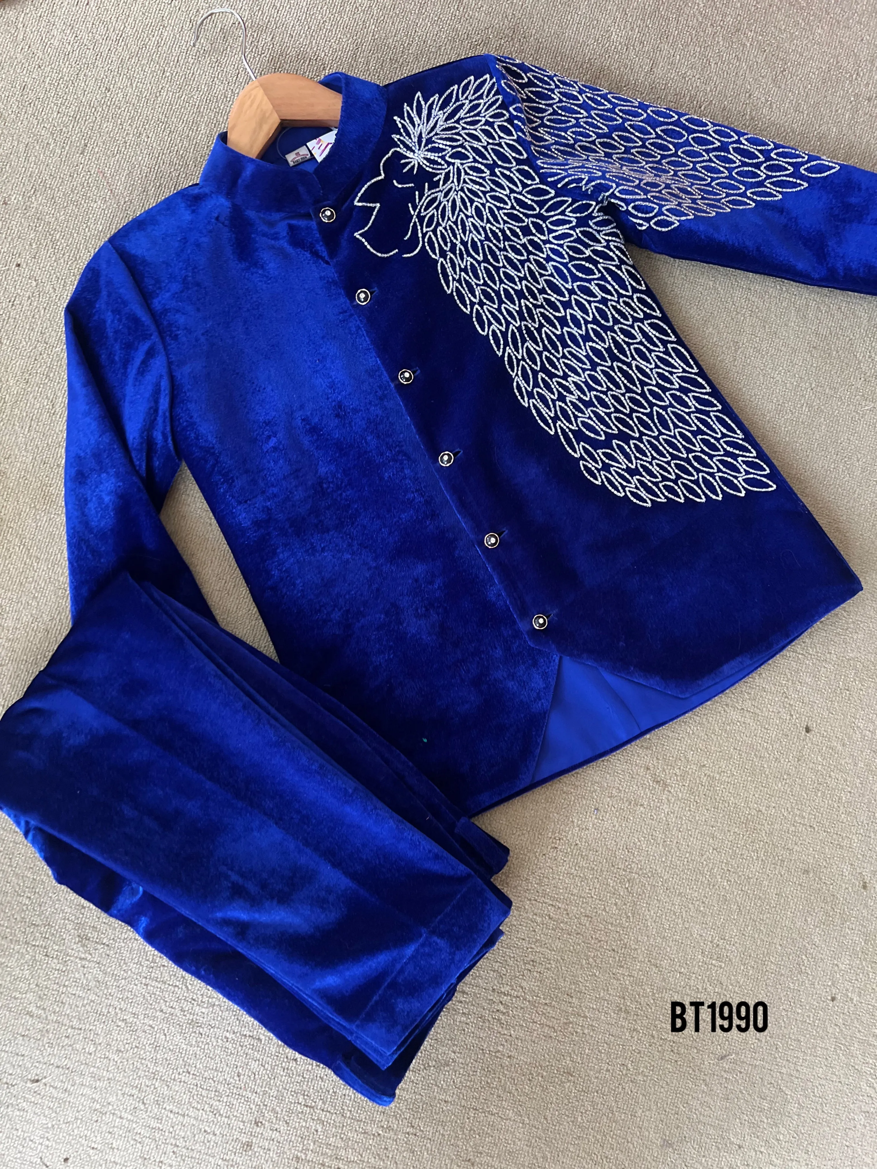 BT1990  Royal Blue Velvet Blazer with Lion Embroidery for Dad – Rule Every Moment 👑💙