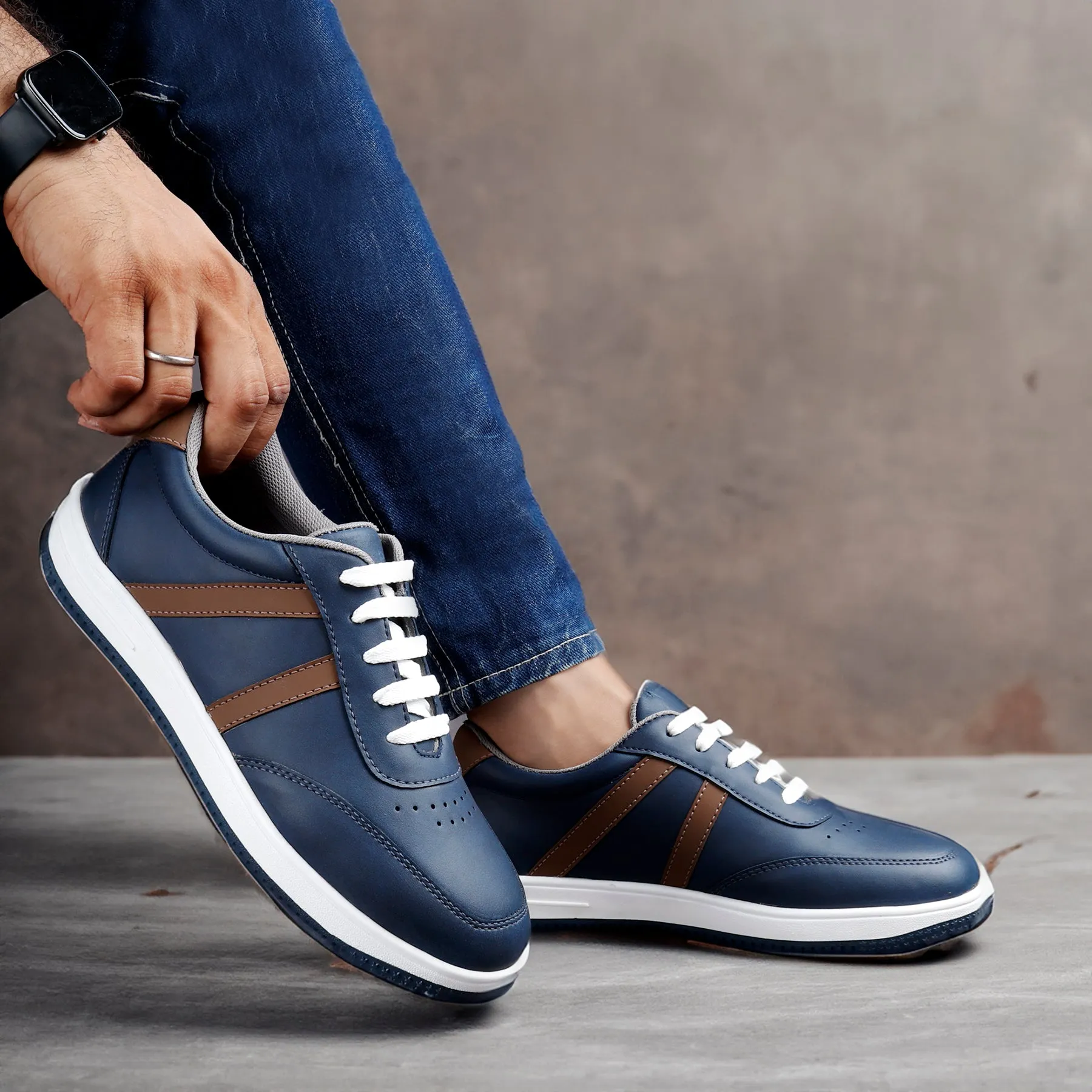 Bxxy's Ultra Comfortable Striped Lace-up Shoes for Men