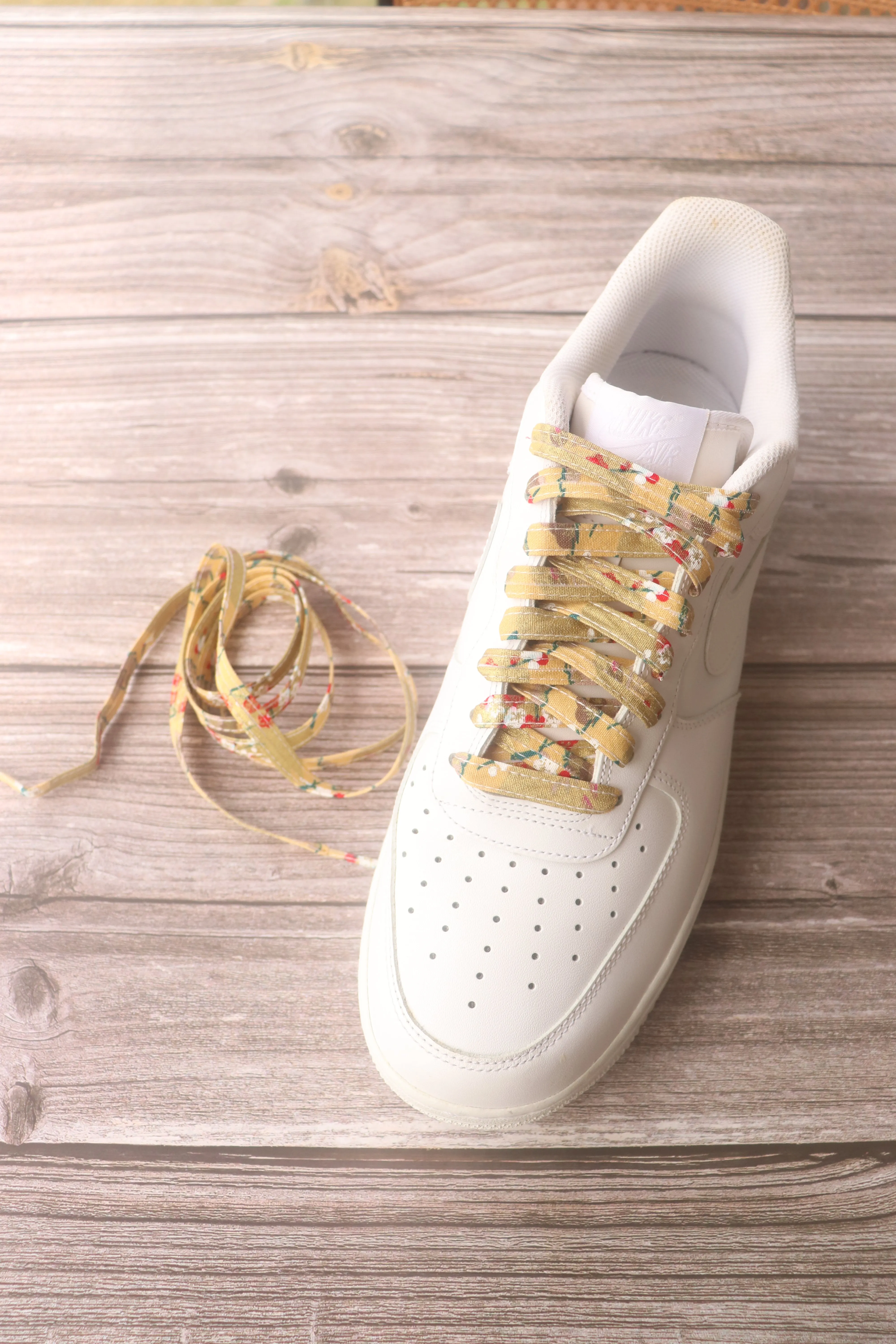 PRINTED Fabric COLORED SHOELACES