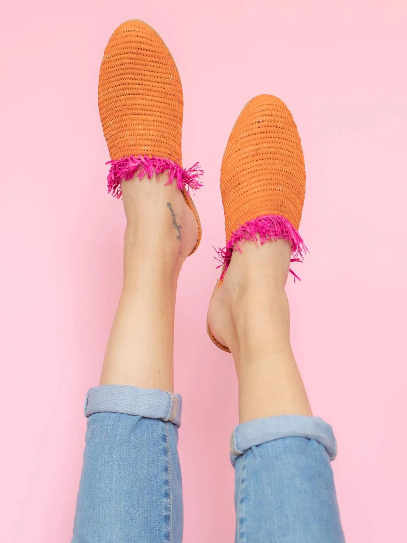 Raffia Slippers with Fringes, Orange and Pink