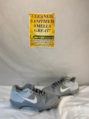 Used Nike Size 9 Grey Low Metal Baseball Cleats