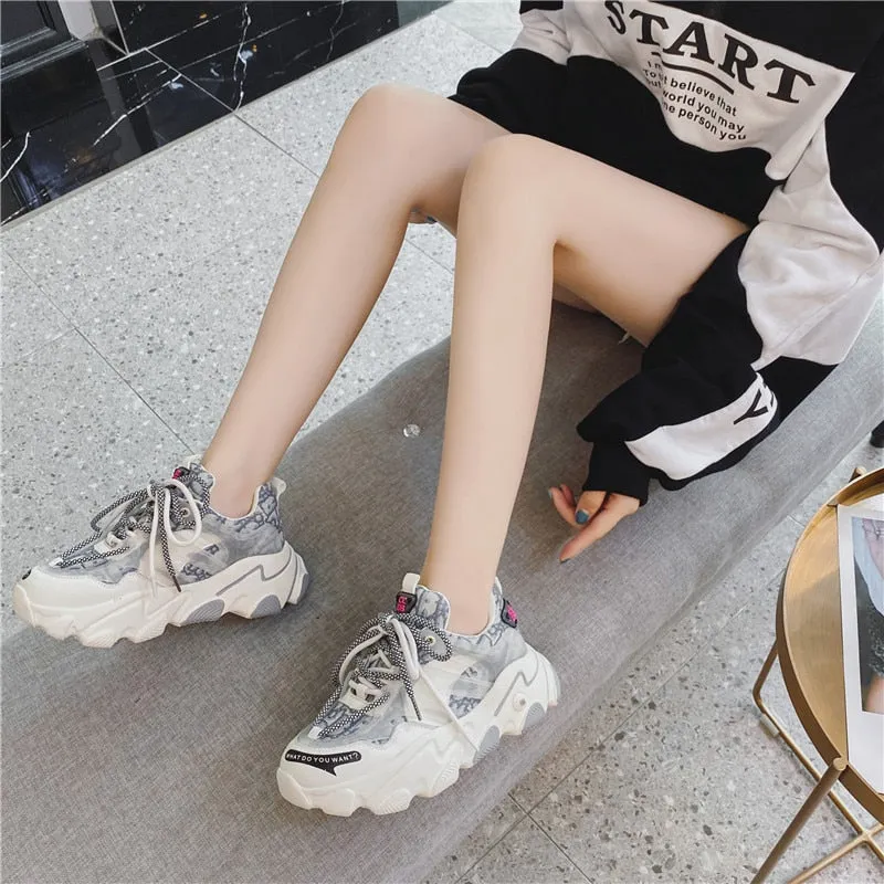 Uta Pattern Fabric Sneakers - 2 Colors